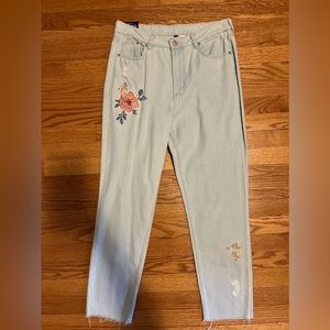 Floral booty fit jeans